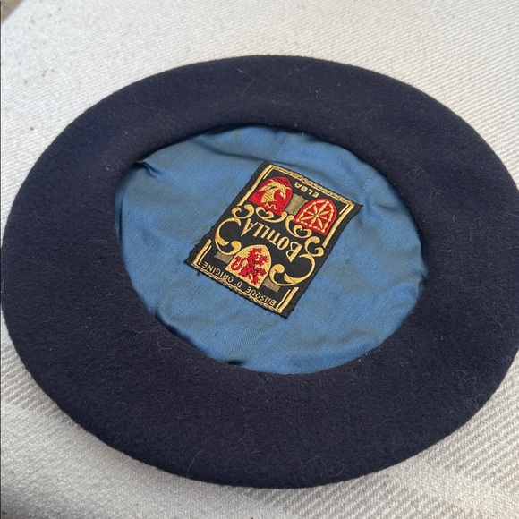 Vintage Beret - Picture 5 of 5